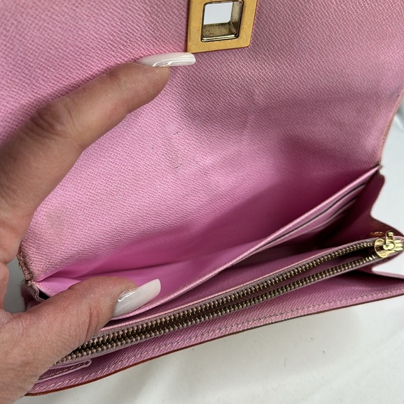 Louis Vuitton TAKASHI MURAKAMI Monogram Multicolor Sarah Noeud Wallet White - Picture 14 of 17